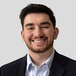 blume-team-Andres-Sanso-Associate-bio-headshot-300x300 (1)